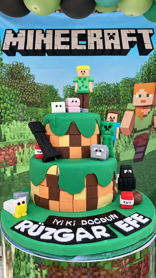 Minecraft temalı doğum günü pastası